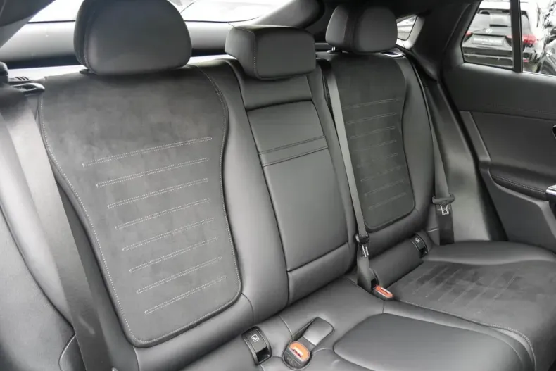 Mercedes-Benz GLC din 2024 cu 13.865 km - oferta MER153582 - foto 10