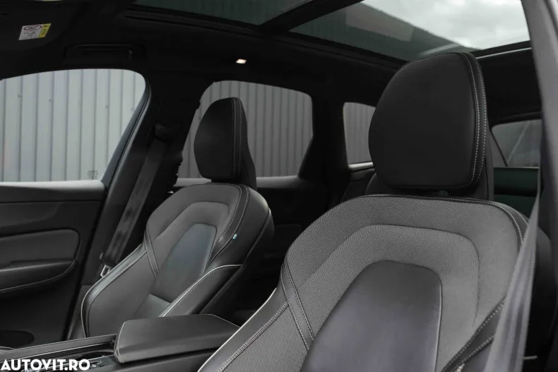 Volvo XC60 din 2021 cu 129.960 km - oferta VOL153584 - foto 19