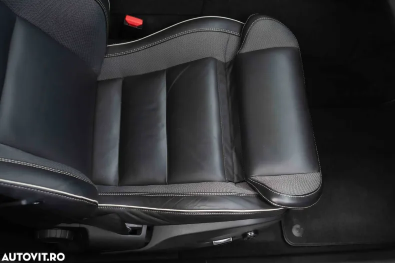 Volvo XC60 din 2021 cu 129.960 km - oferta VOL153584 - foto 20