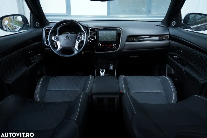Mitsubishi Outlander din 2019 cu 145.854 km - oferta MIT153586 - foto 4