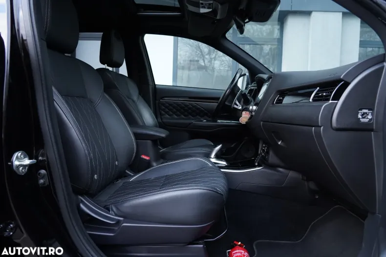 Mitsubishi Outlander din 2019 cu 145.854 km - oferta MIT153586 - foto 17