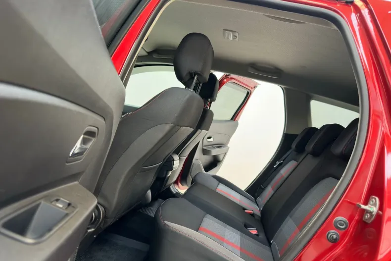 Dacia Duster din 2019 cu 161.000 km - oferta DAC153590 - foto 8