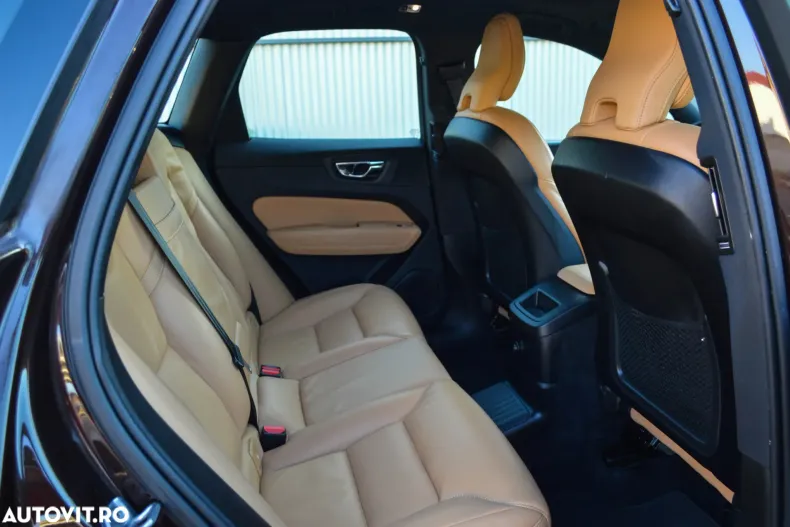 Volvo XC60 din 2019 cu 126.388 km - oferta VOL153594 - foto 16