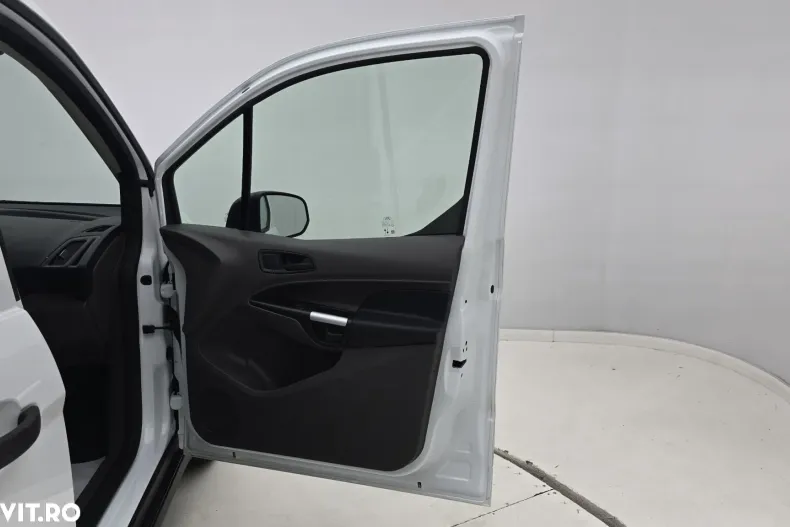 Ford Transit Connect din 2020 cu 92.368 km - oferta FOR153601 - foto 18