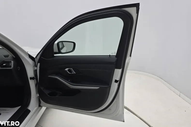 BMW Seria 3 din 2020 cu 88.346 km - oferta BMW153603 - foto 18