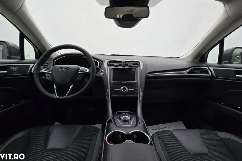 Ford Mondeo din 2020 cu 72.743 km - oferta FOR153605 - foto 14