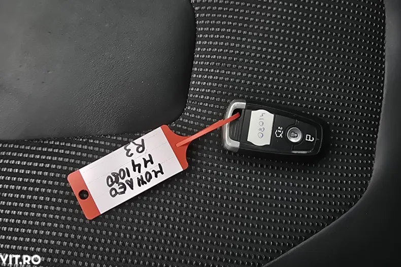 Ford Mondeo din 2020 cu 72.743 km - oferta FOR153605 - foto 21