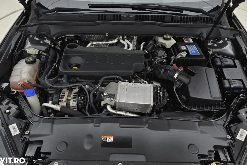 Ford Mondeo din 2020 cu 72.743 km - oferta FOR153605 - foto 24