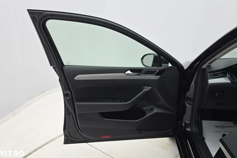 Volkswagen Passat din 2020 cu 149.339 km - oferta VOL153608 - foto 10