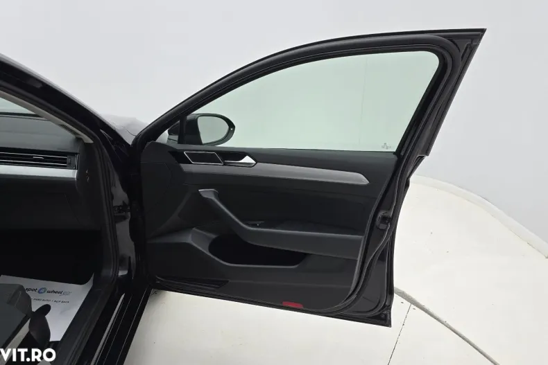 Volkswagen Passat din 2020 cu 149.339 km - oferta VOL153608 - foto 18