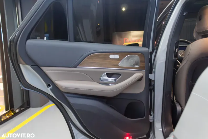 Mercedes-Benz GLE Coupe din 2025 cu 2.900 km - oferta MER153628 - foto 19