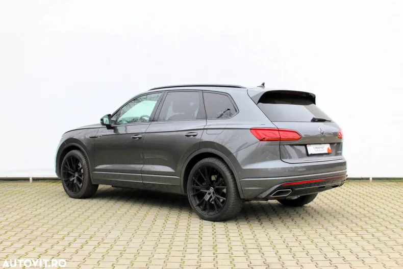 Volkswagen Touareg din 2021 cu 151.879 km - oferta VOL153630 - foto 3