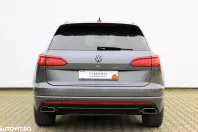 Volkswagen Touareg din 2021 cu 151.879 km - oferta VOL153630 - foto 4