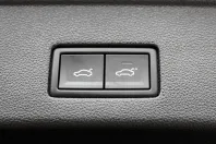 Volkswagen Touareg din 2021 cu 151.879 km - oferta VOL153630 - foto 38