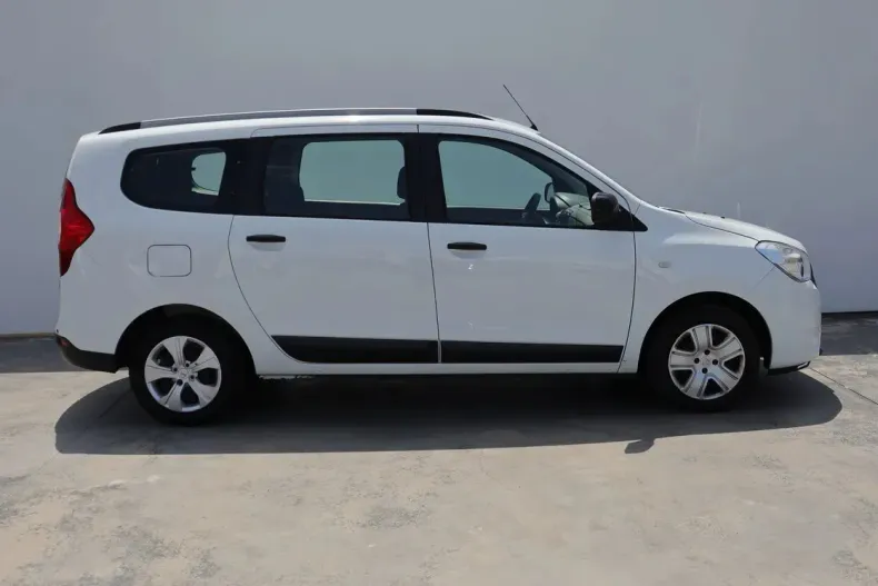 Dacia Lodgy din 2021 cu 89.130 km - oferta DAC153637 - foto 4