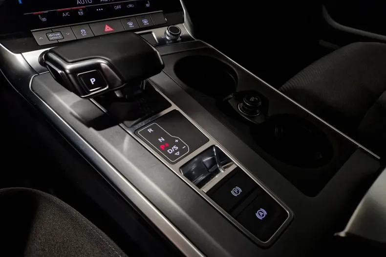 Audi A6 din 2021 cu 107.661 km - oferta AUD153638 - foto 22