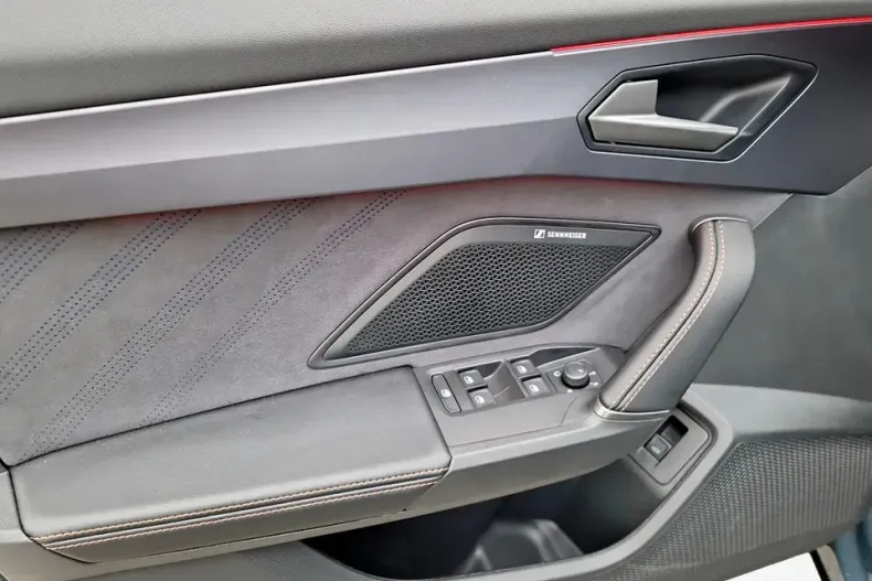 Cupra Formentor din 2025 cu 5.000 km - oferta CUP153641 - foto 16