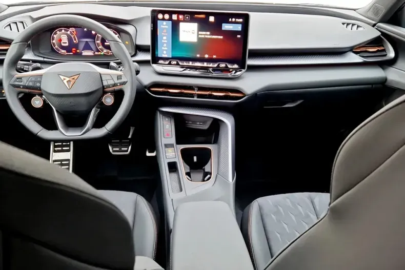 Cupra Terramar din 2025 cu 5.000 km - oferta CUP153643 - foto 13