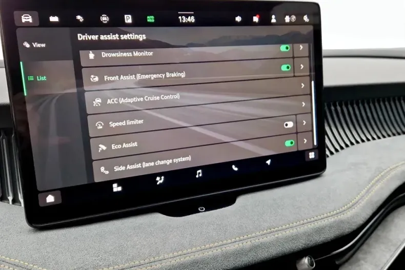 Skoda Superb din 2025 cu 5.000 km - oferta SKO153644 - foto 21