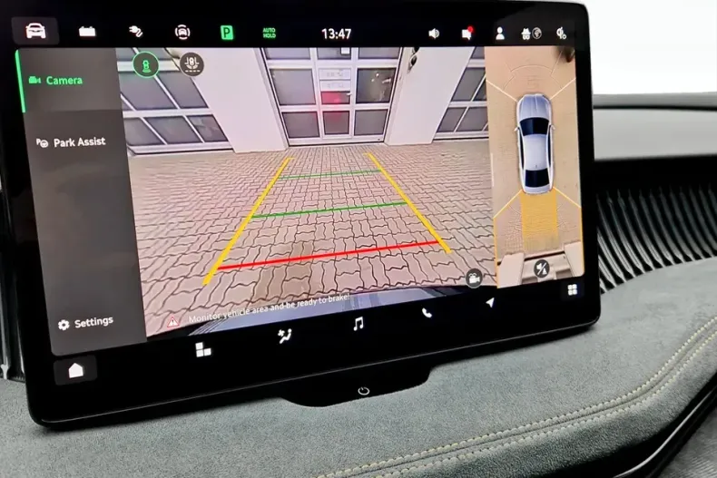 Skoda Superb din 2025 cu 5.000 km - oferta SKO153644 - foto 23