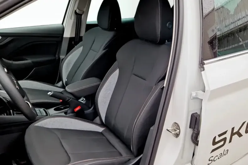 Skoda Scala din 2025 cu 5.000 km - oferta SKO153645 - foto 11