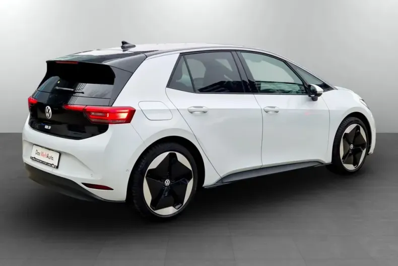 Volkswagen ID.3 din 2025 cu 5.000 km - oferta VOL153646 - foto 7