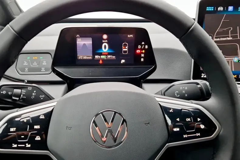 Volkswagen ID.3 din 2025 cu 5.000 km - oferta VOL153646 - foto 17