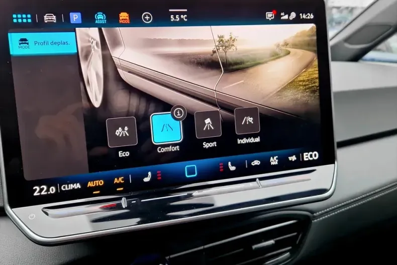 Volkswagen ID.3 din 2025 cu 5.000 km - oferta VOL153646 - foto 20