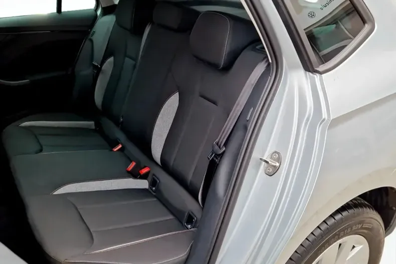 Skoda Kamiq din 2025 cu 5.000 km - oferta SKO153647 - foto 15