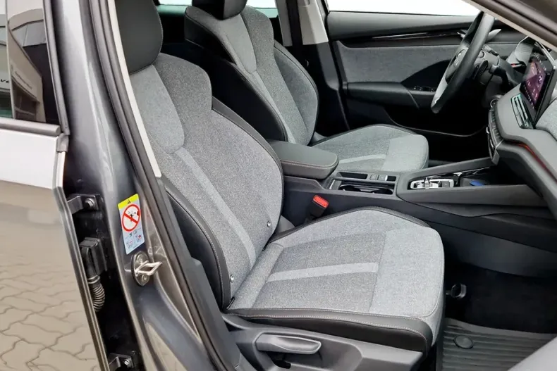 Skoda Octavia din 2025 cu 5.000 km - oferta SKO153648 - foto 14