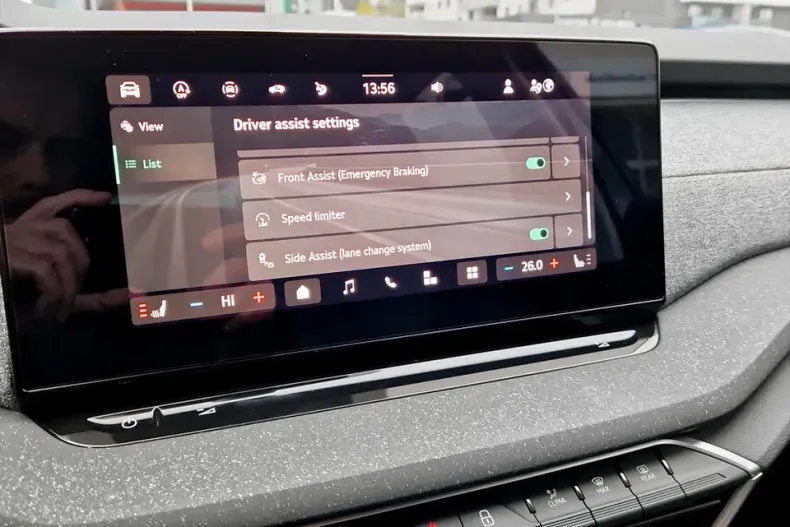 Skoda Octavia din 2025 cu 5.000 km - oferta SKO153648 - foto 23