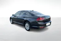 Volkswagen Passat din 2021 cu 104.593 km - oferta VOL153654 - foto 3