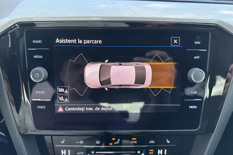 Volkswagen Passat din 2021 cu 104.593 km - oferta VOL153654 - foto 23