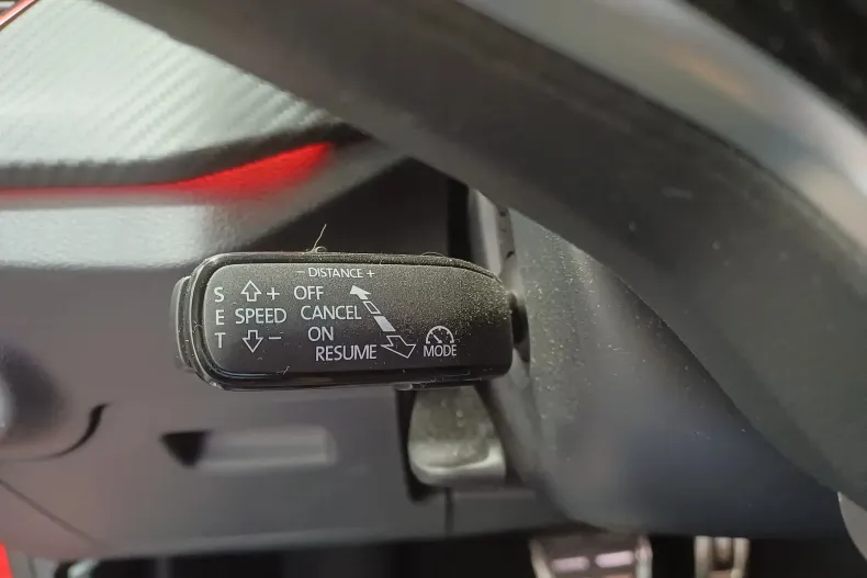 Skoda Kamiq din 2025 cu 3.745 km - oferta SKO153658 - foto 11