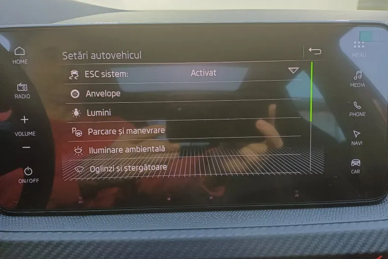 Skoda Kamiq din 2025 cu 3.745 km - oferta SKO153658 - foto 18