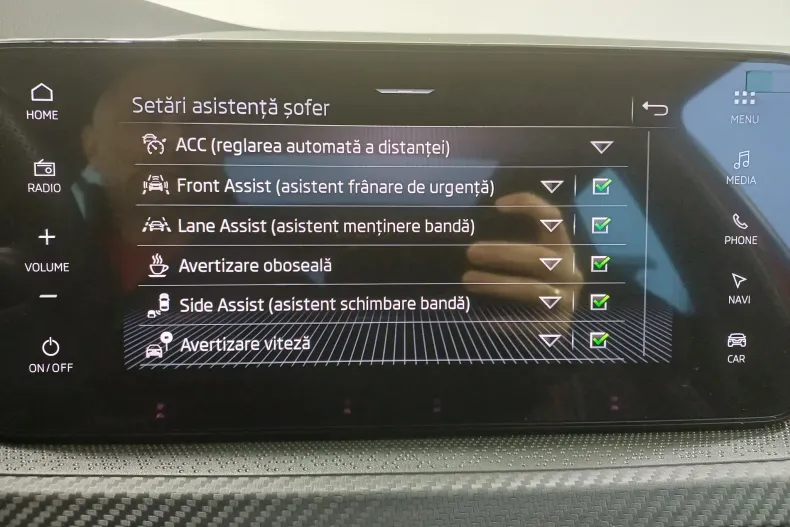 Skoda Kamiq din 2025 cu 3.745 km - oferta SKO153658 - foto 22