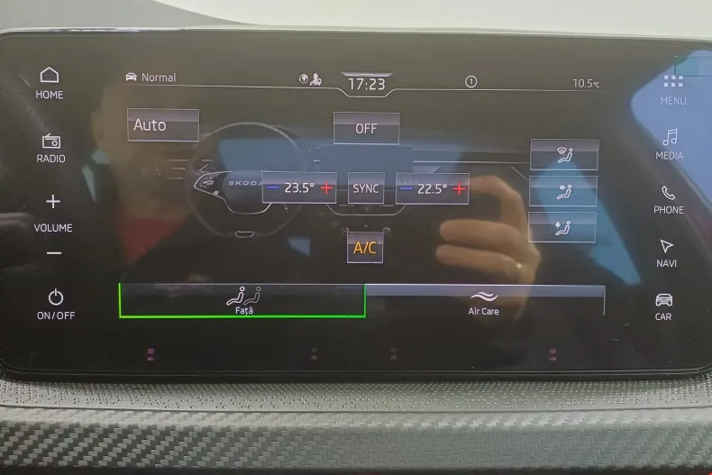 Skoda Kamiq din 2025 cu 3.745 km - oferta SKO153658 - foto 26