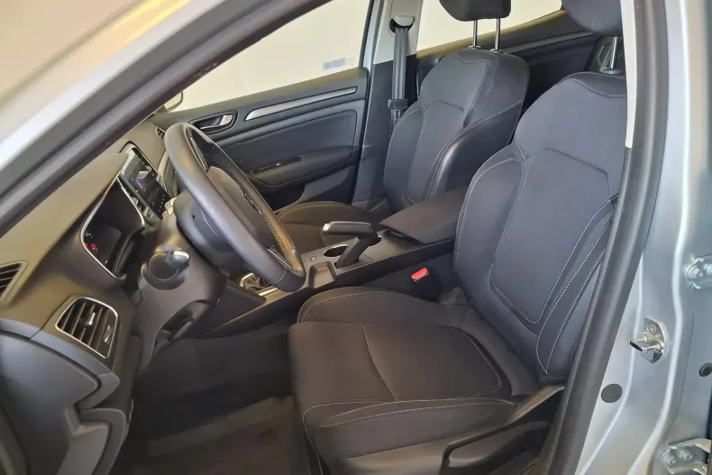 Renault Megane din 2022 cu 24.918 km - oferta REN153665 - foto 23