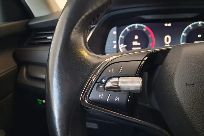 Skoda Octavia din 2020 cu 42.628 km - oferta SKO153666 - foto 25