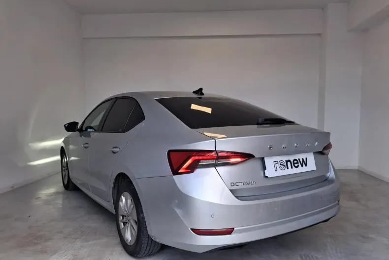 Skoda Octavia din 2020 cu 42.628 km - oferta SKO153666 - foto 34
