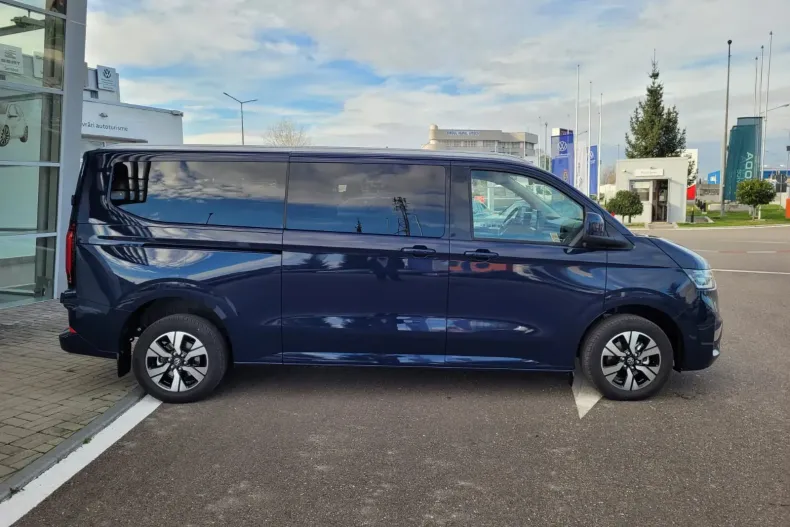 Volkswagen Caravelle din 2025 cu 22 km - oferta VOL153671 - foto 4