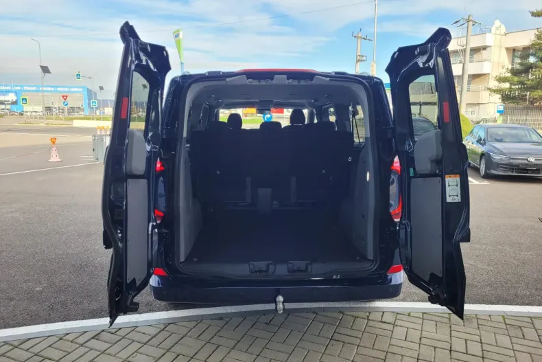 Volkswagen Caravelle din 2025 cu 22 km - oferta VOL153671 - foto 6