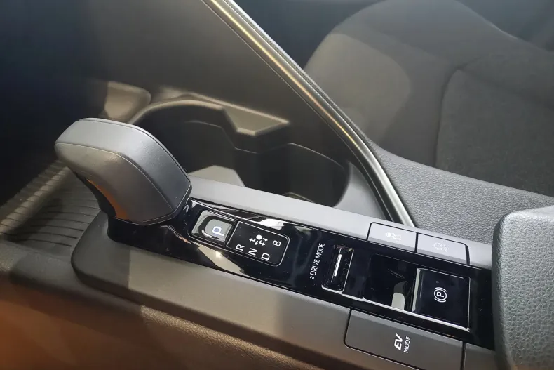 Toyota C-HR din 2025 cu 5.050 km - oferta TOY153672 - foto 13