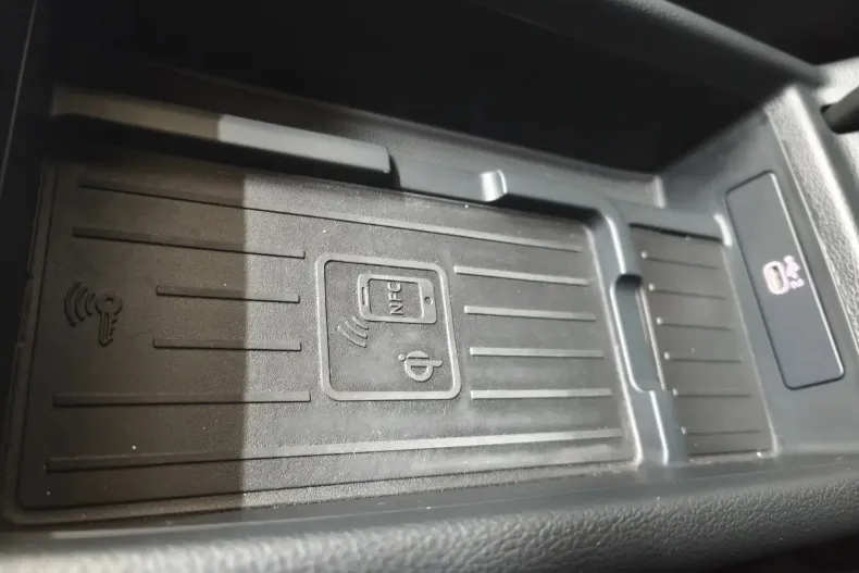 Audi A4 din 2021 cu 175.000 km - oferta AUD153673 - foto 23