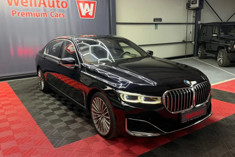 BMW Seria 7 din 2019 cu 175.000 km - oferta BMW153681 - foto 2
