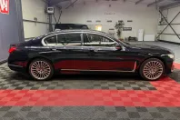 BMW Seria 7 din 2019 cu 175.000 km - oferta BMW153681 - foto 3