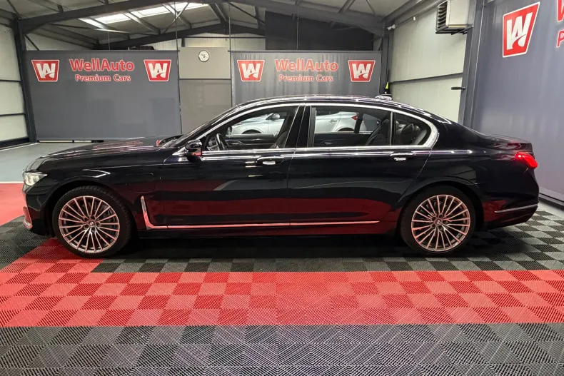 BMW Seria 7 din 2019 cu 175.000 km - oferta BMW153681 - foto 7