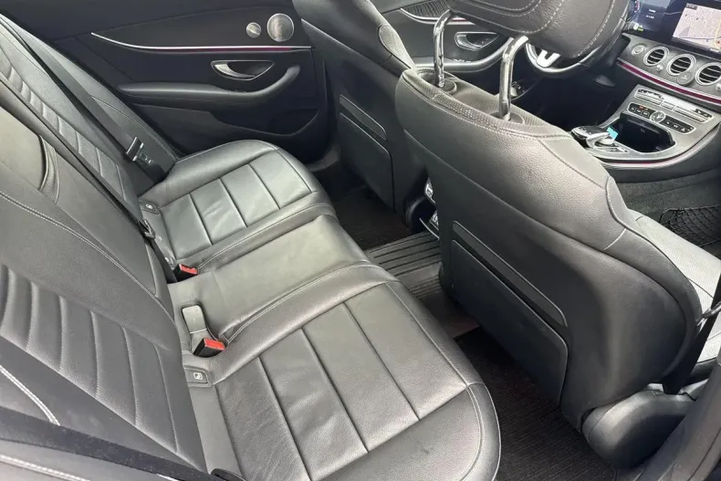 Mercedes-Benz E din 2020 cu 99.245 km - oferta MER153682 - foto 11