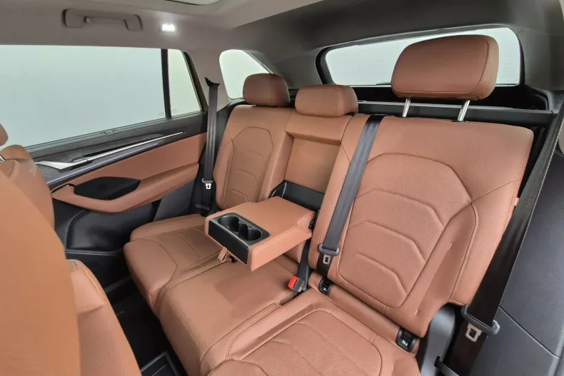 Skoda Kodiaq din 2024 cu 24.674 km - oferta SKO153684 - foto 12