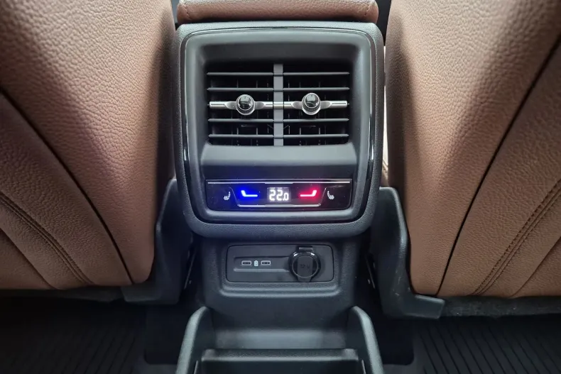 Skoda Kodiaq din 2024 cu 24.674 km - oferta SKO153684 - foto 14